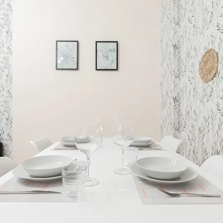 Puccini 3 Apartment Monza